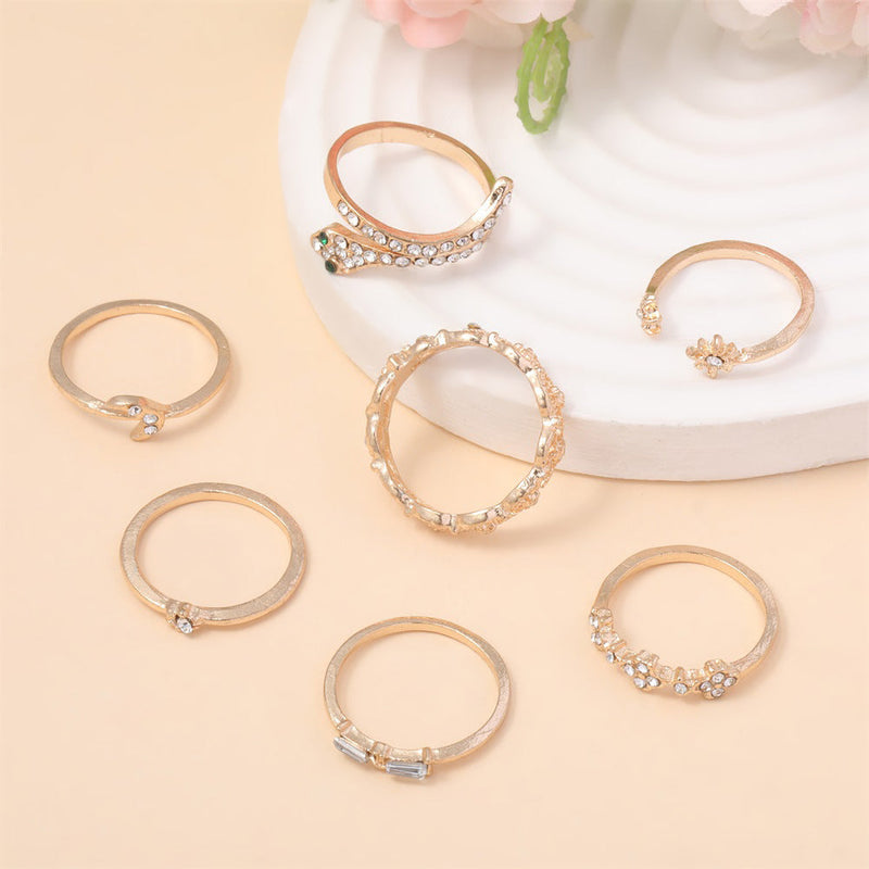 Beautiful Gold Ring with Unique Style