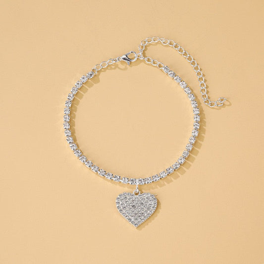 Charming Pendant for Any Occasion