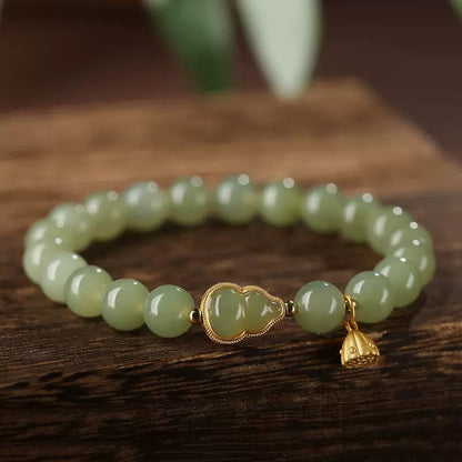 Romantic Silver Bracelet for Special Moments