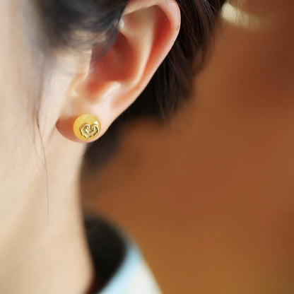 Beautiful Gold Earring with Unique Style