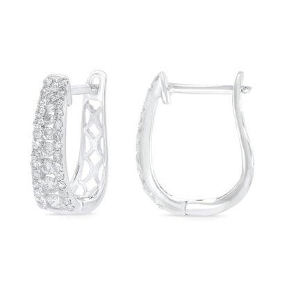 Charming Earring for Any Occasion