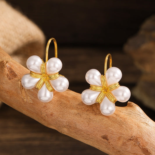 Elegant Earring for Every Occasion