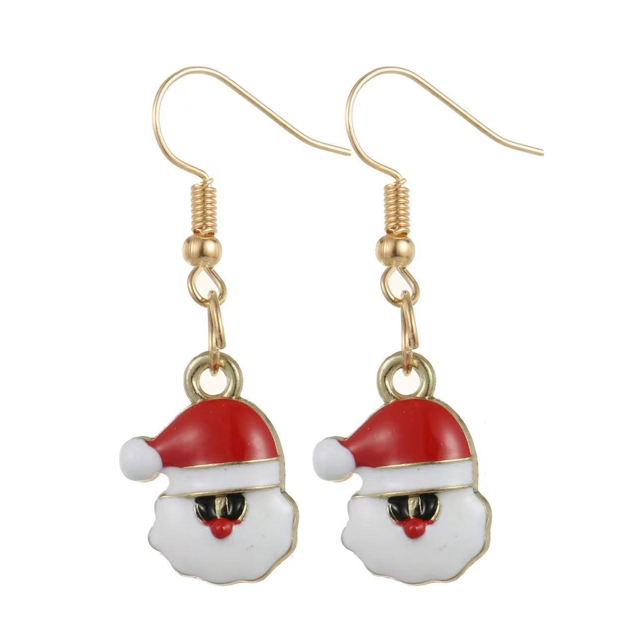 Charming Earring for Any Occasion
