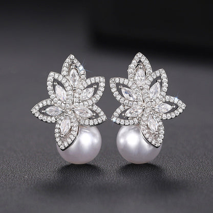 Stunning Pearl Earring for Daily Wear
