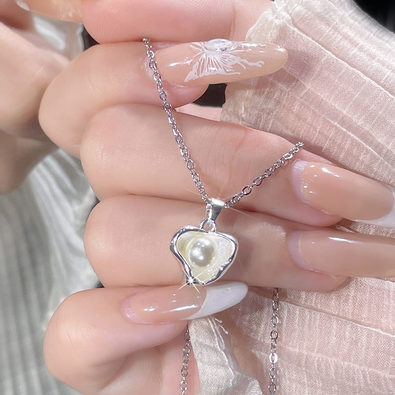 Vintage Handmade Pearl Necklace