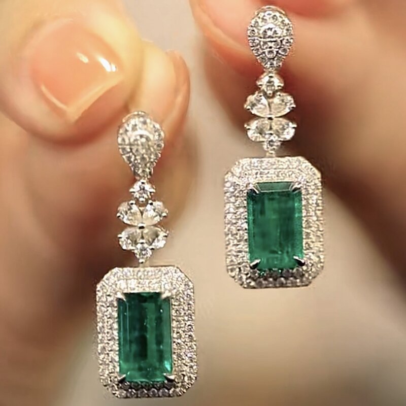 Romantic Earring for Special Moments