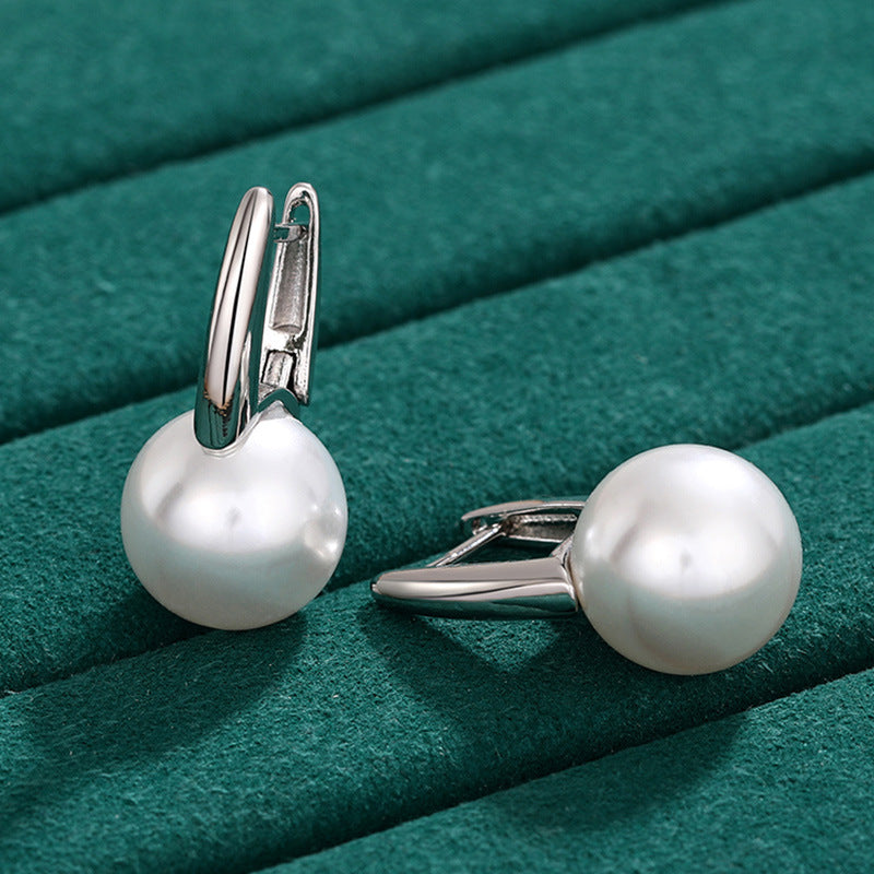 Delicate Artisan Pearl Earring