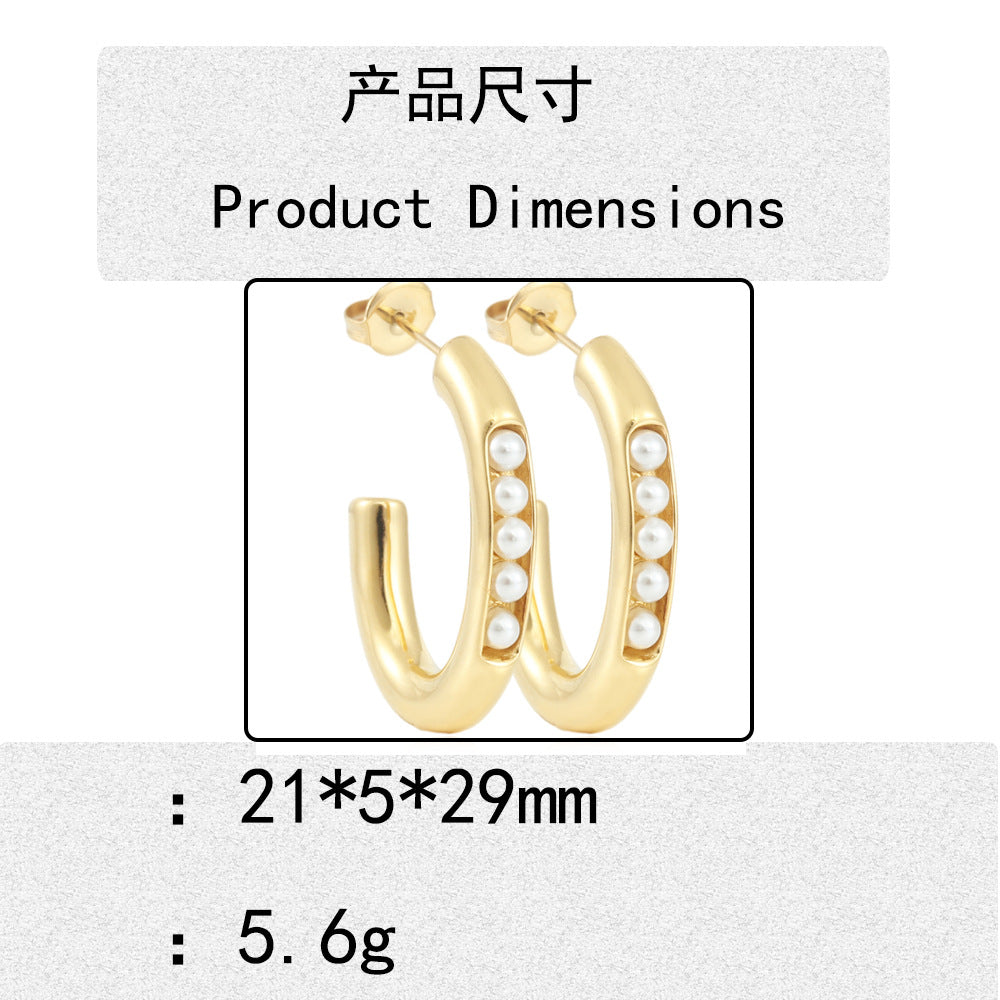 Romantic Gold Earring for Special Moments