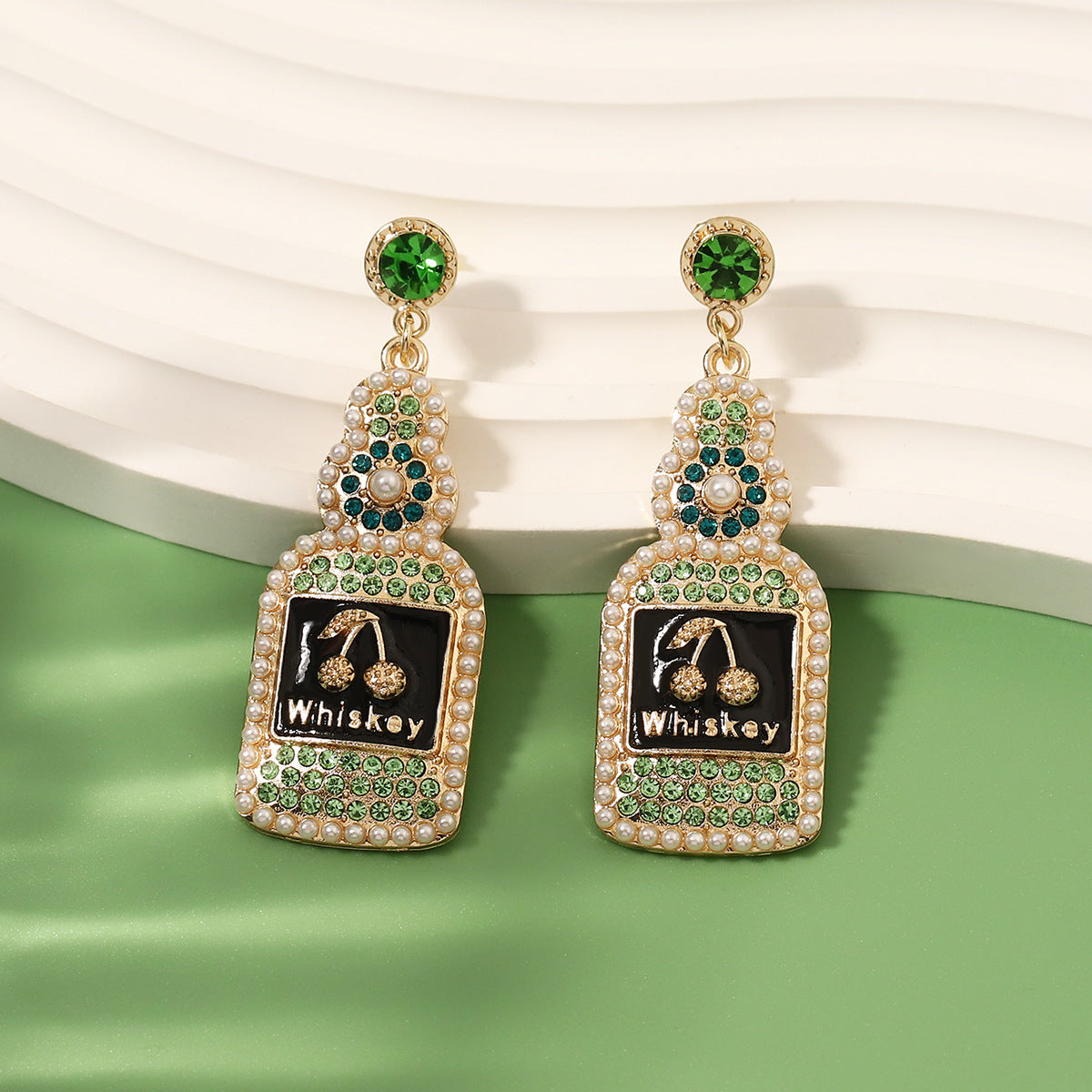Romantic Pearl Earring for Special Moments