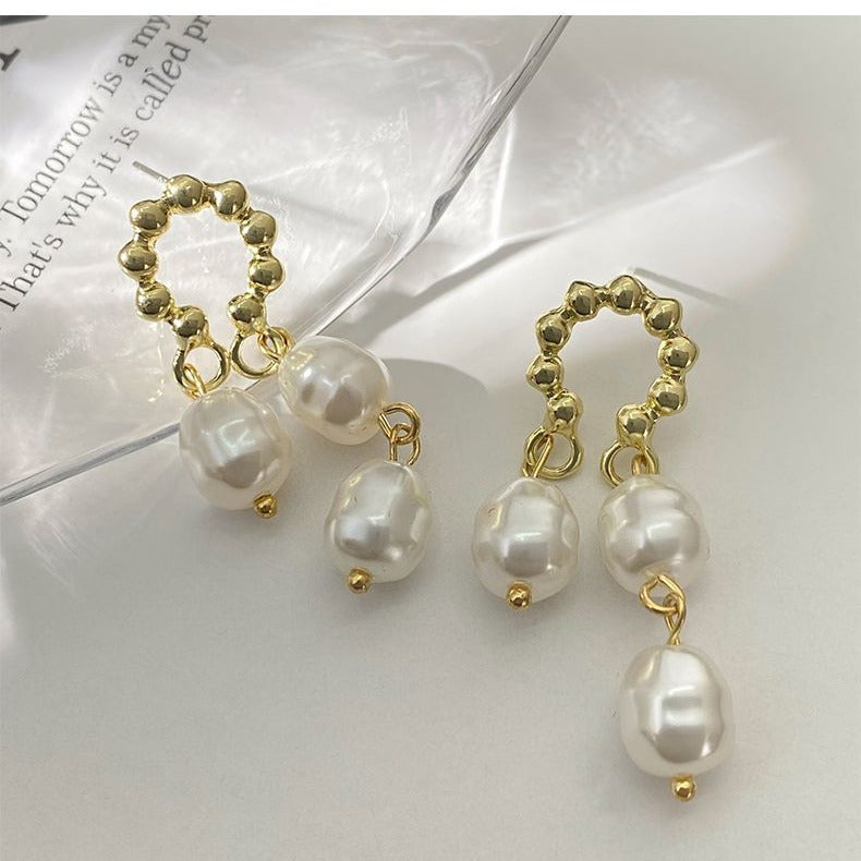 Stunning Pearl Earring for Daily Wear