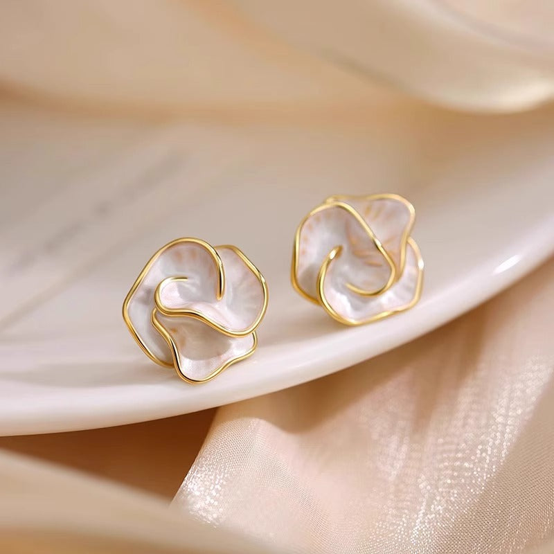 Beautiful Earring with Unique Style