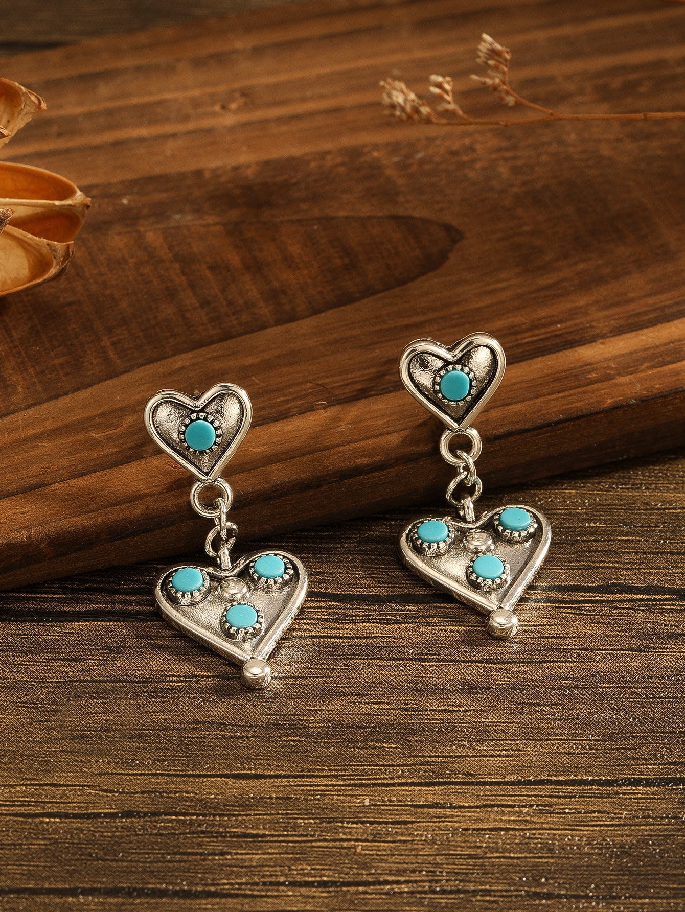 Classic Earring with Timeless Appeal