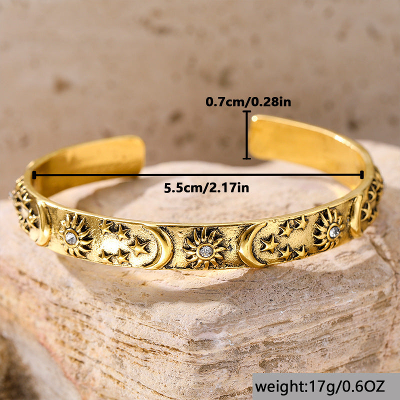 Beautiful Bracelet with Unique Style