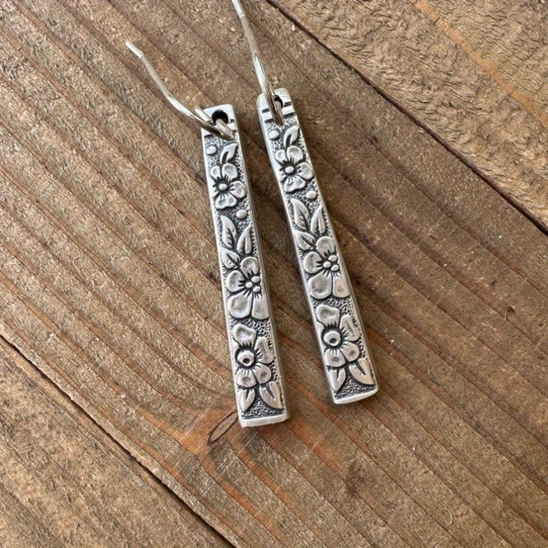 Stunning Earring for Daily Wear
