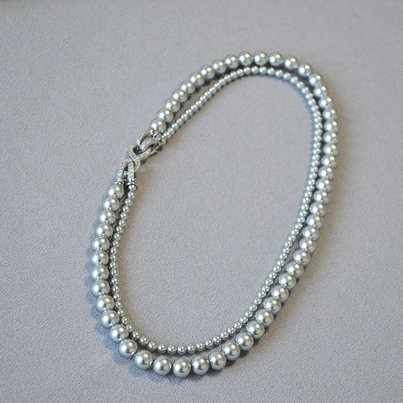 Classic Pearl Necklace with Timeless Appeal
