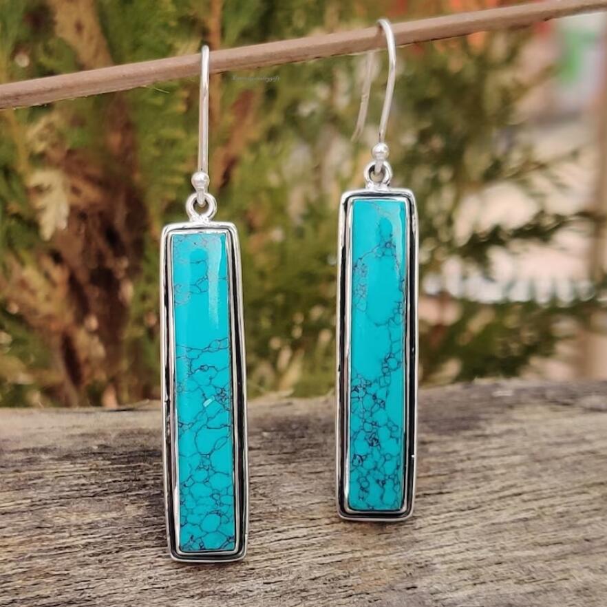 Vintage Handmade Gold Earring