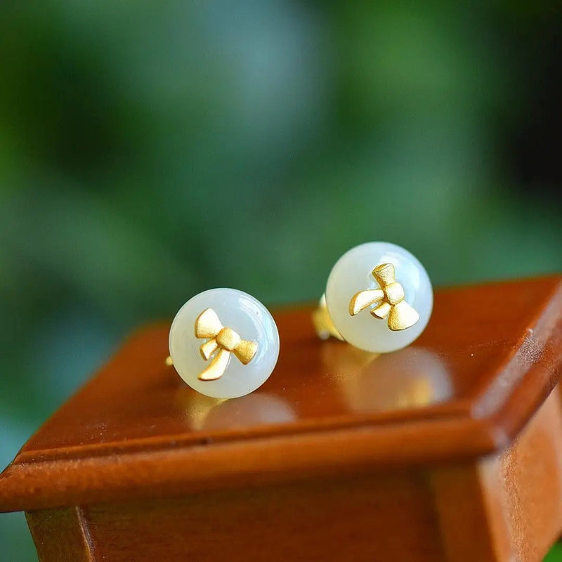 Beautiful Gold Earring with Unique Style