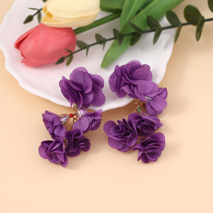 Charming Earring for Any Occasion