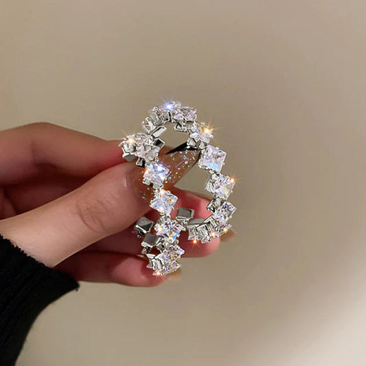 Stunning Earring for Daily Wear