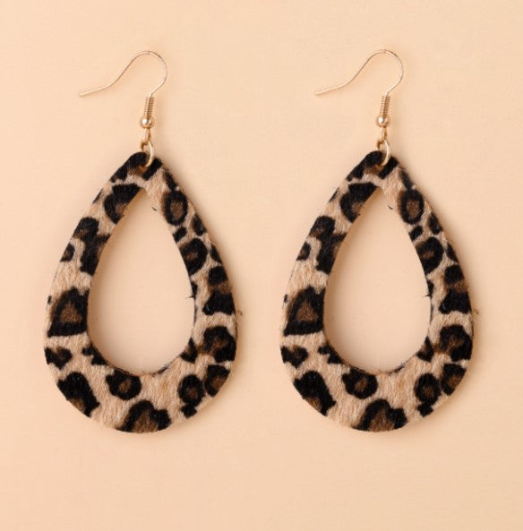 Classic Earring with Timeless Appeal