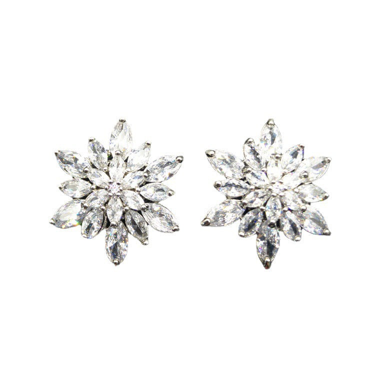 Elegant Earring for Every Occasion