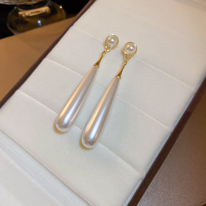Delicate Artisan Pearl Earring