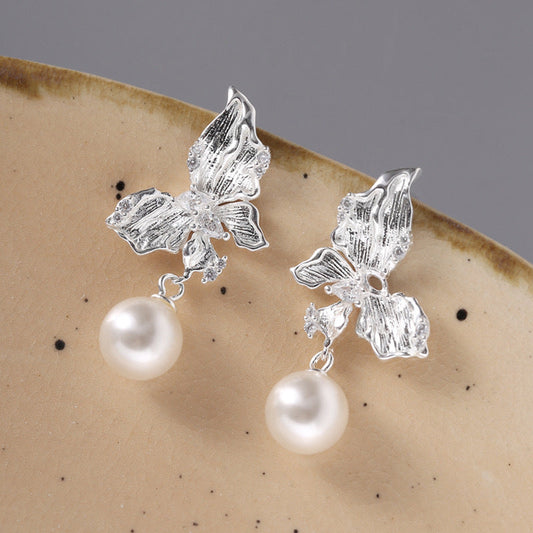 Elegant Pearl Earring for Every Occasion