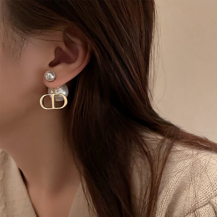 Delicate Artisan Pearl Earring