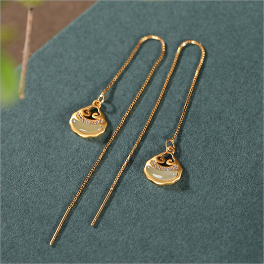 Stunning Gold Earring for Daily Wear