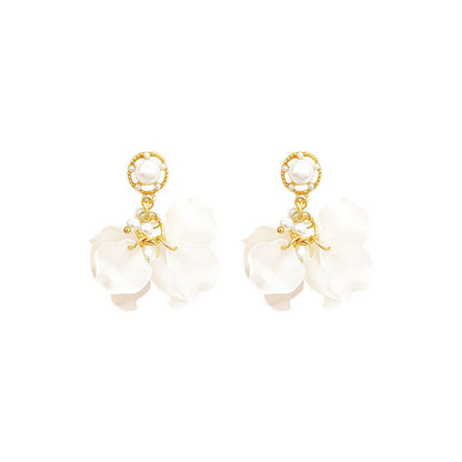 Elegant Pearl Earring for Every Occasion