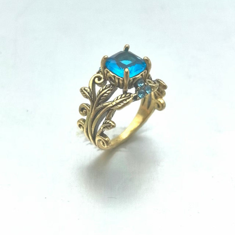 Stunning Gold Ring for Daily Wear