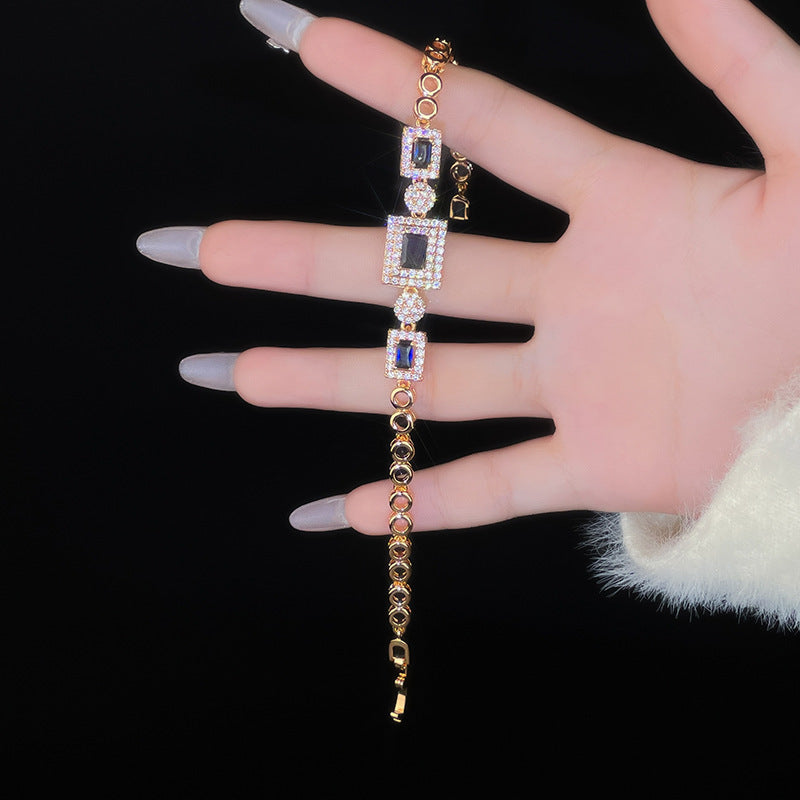 Stunning Bracelet for Daily Wear