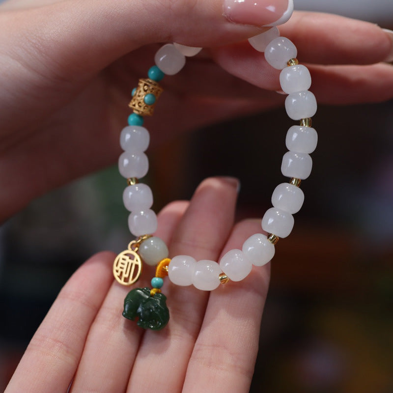 Charming Gold Bracelet for Any Occasion