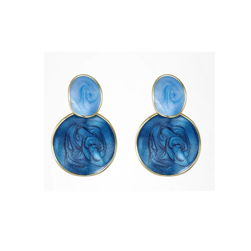 Beautiful Earring with Unique Style