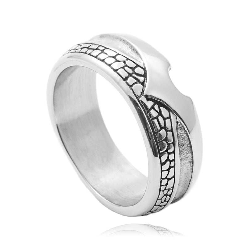 Classic Ring with Timeless Appeal