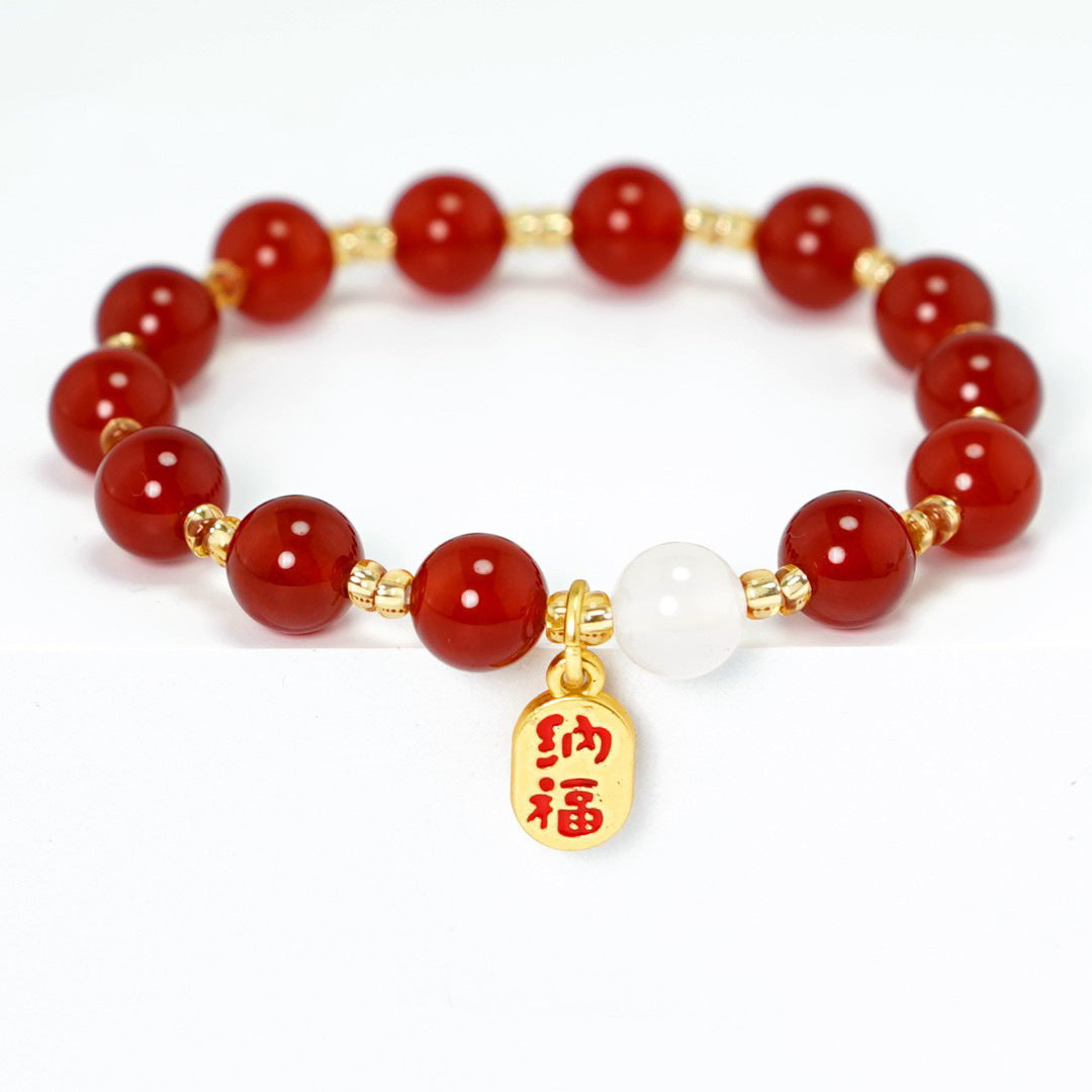 Romantic Silver Bracelet for Special Moments