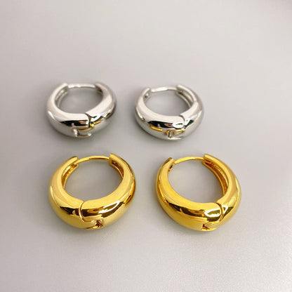 Charming Earring for Any Occasion