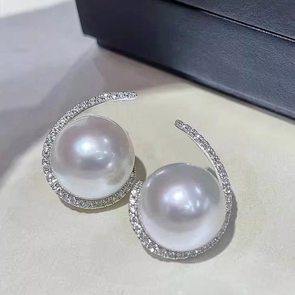 Vintage Handmade Pearl Earring