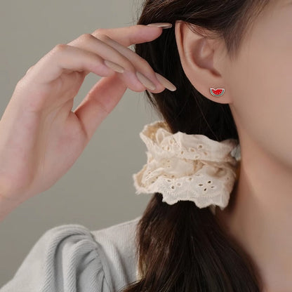 Charming Earring for Any Occasion