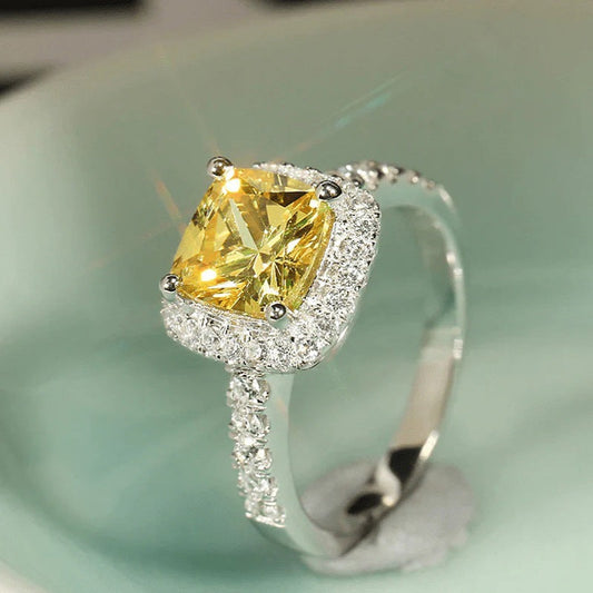 Beautiful Ring with Unique Style