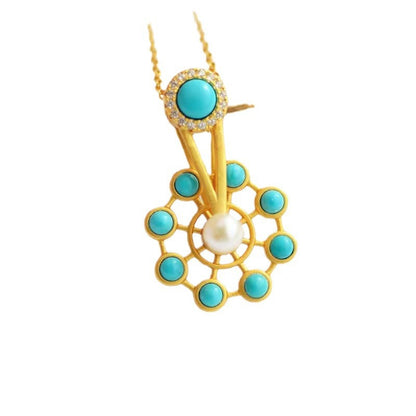 Beautiful Gold Necklace with Unique Style