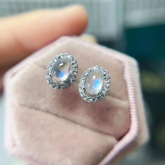 Romantic Earring for Special Moments