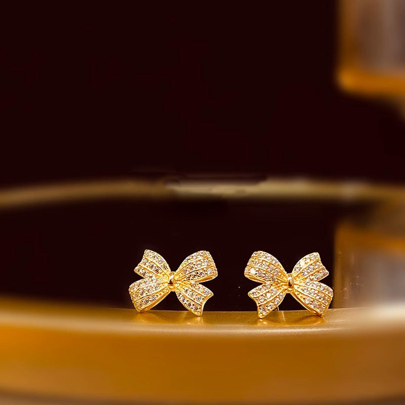 Charming Pearl Earring for Any Occasion