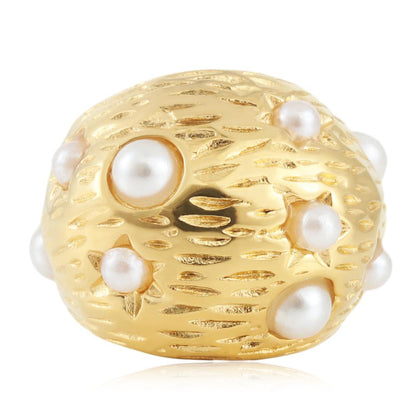 Elegant Gold Earring for Every Occasion