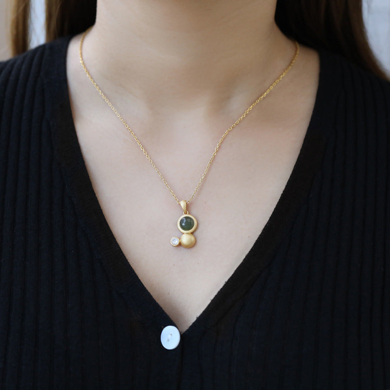 Romantic Silver Necklace for Special Moments