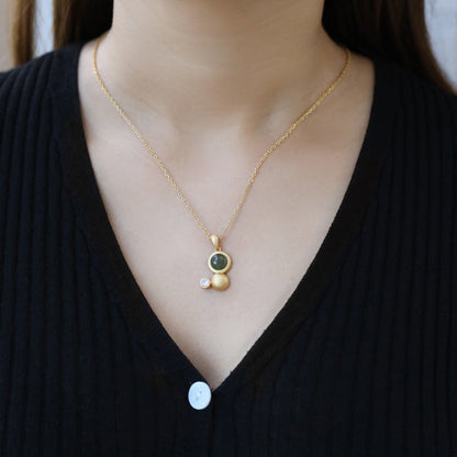 Romantic Silver Necklace for Special Moments
