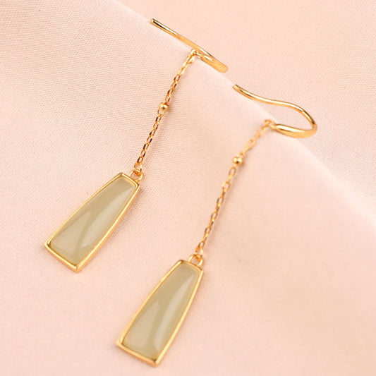 Stunning Gold Earring for Daily Wear