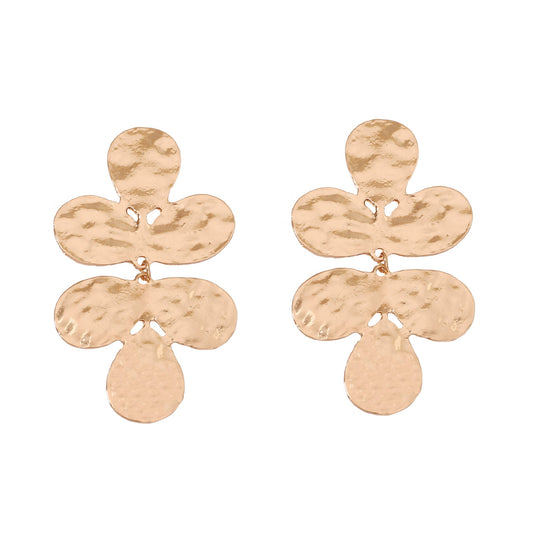 Classic Earring with Timeless Appeal