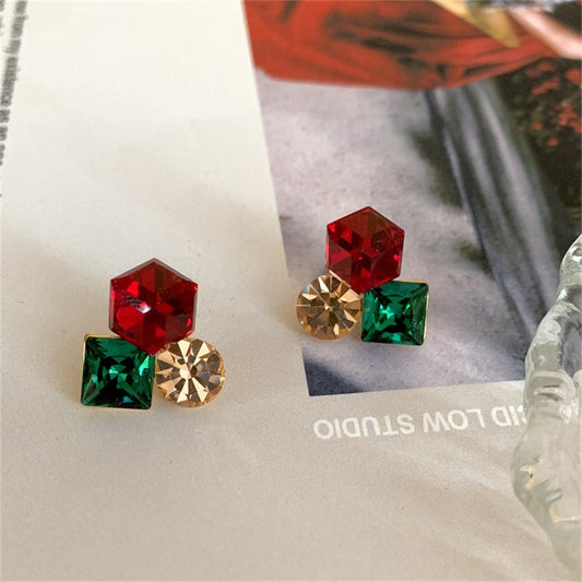 Classic Earring with Timeless Appeal