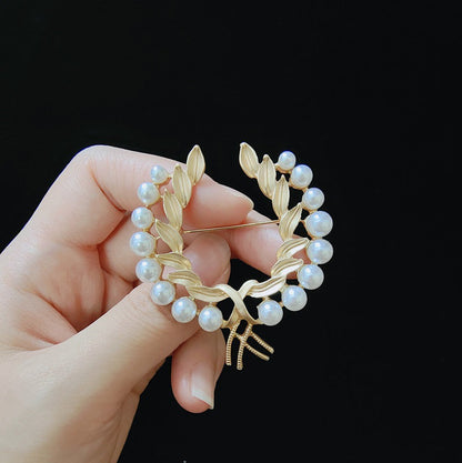 Romantic Pearl Piece for Special Moments